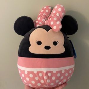NWT Minnie mouse 8 inch squishmallow